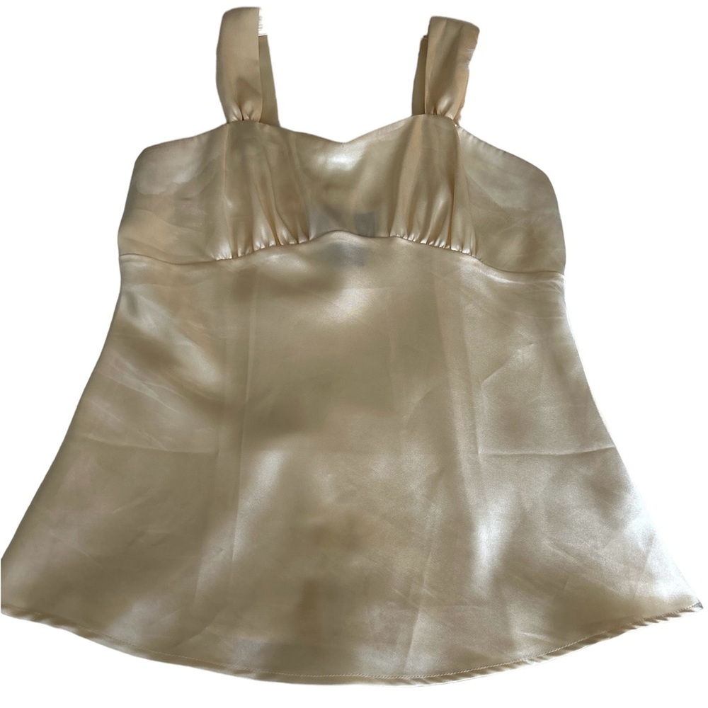 - Metro Style satin ivory top NEW without tag size 4